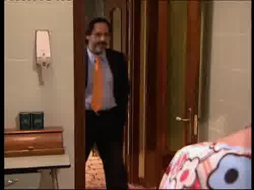 -Eres un ángel, Vicenta,
siempre pensando en los demás.