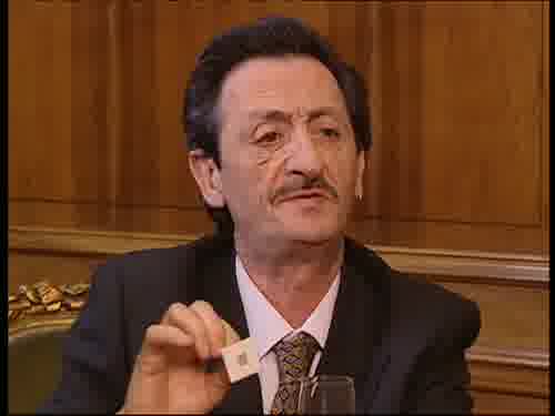 -Pues podría descontarles
unos 500 euros.