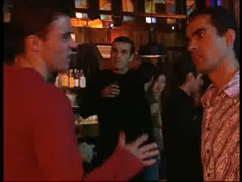 -Hola, ¿qué tal? Soy Mauri.
-Hola. Yo soy César.