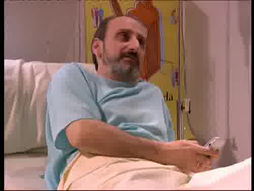 -No oigo nada, ya se han dormido.
-Venga, déjame que abra.
