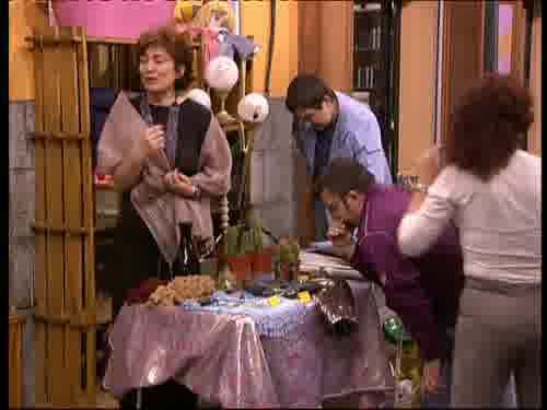 ...a los clientes.
-La culpa la tienes tú,