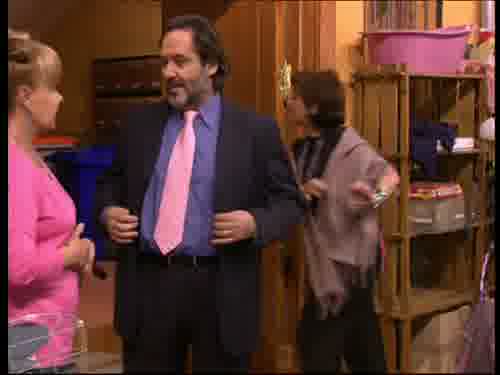 -Bueno, nos hemos quedado solos.
-Andrés.