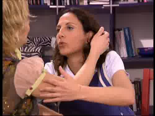 -No, no soy lesbiana.
