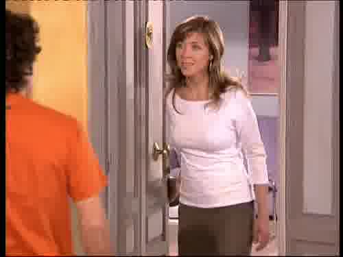 -¿Quieres algo?
-No, no.