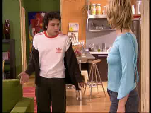 -Es un masaje.
Hace un curso de reflexoterapia.