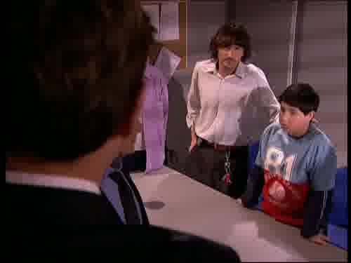 -Muchas gracias, Su Alteza.
-Papá, ¡que no es el Papa!