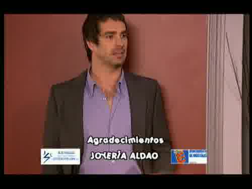 -Le pregunto a Rocío si quiere
casarse conmigo y ya está casada.