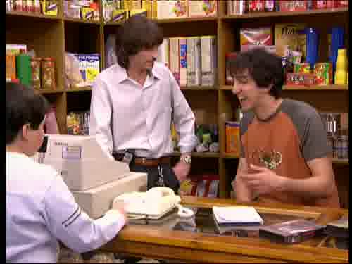 -Tú compra lotería, que es lo tuyo.
-Cuidado, que tengo mi público.