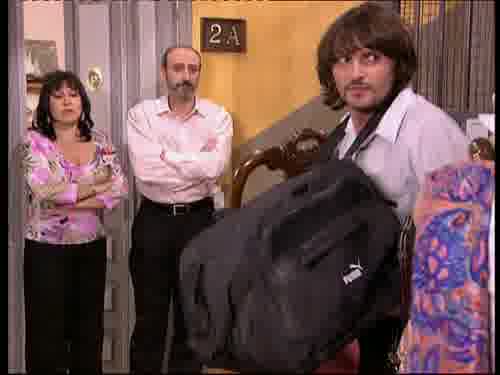 -Yo también.
-Lo siento.