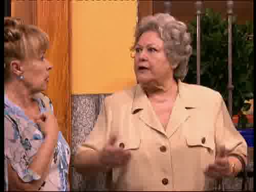 -Parece mentira,
con lo dulce que es.