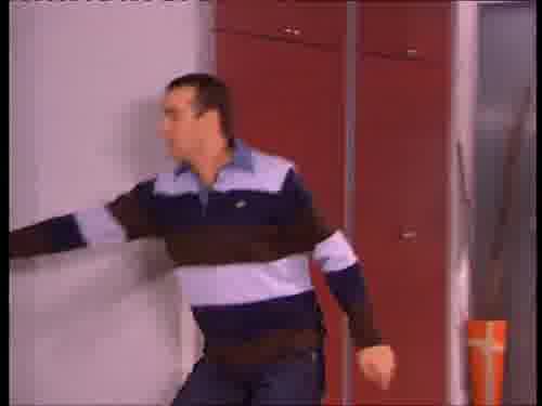 -Hola, ¿cómo te va la vida?
-Hasta ahora muy bien. Qué tal.
