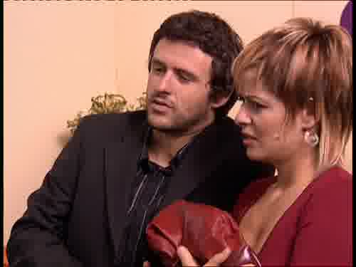 ...los aceites empezaron a...
-Ay...
