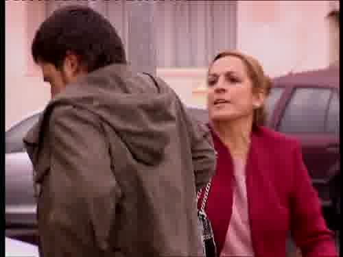 -¡Ah...!
-¡Movida!