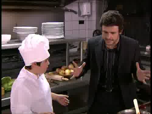 -La gente quiere sabores nuevos.
-Carlos, ¿podemos hablar?