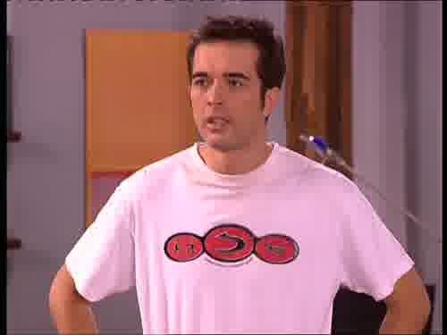 -Que está arriba, con Bea;
sabe que no has dormido en casa.