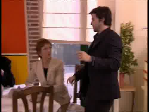 -Como verán, hay múltiples formas
de doblar una servilleta.