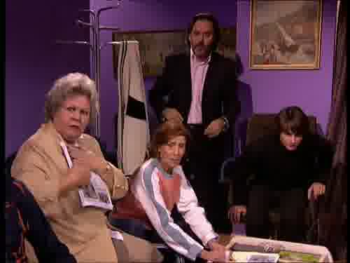 -Lo veo muy pálido. ¿Está frío?
-Sería el estrés, muchas emociones.
