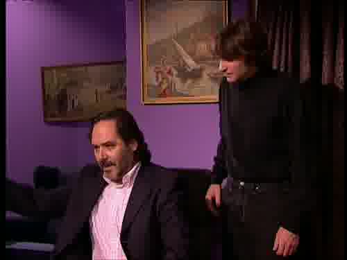 -¿Y cuál es?
-No sé, pero se nos debe ocurrir.