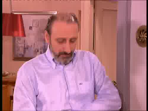 -Mi mujer echa de menos a Joselito,
tendría que haberse casado con él.