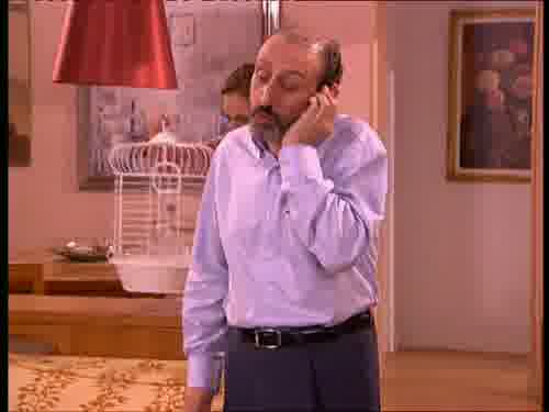 y de repente... Si quiere, le
ofrezco uno parecido y que...