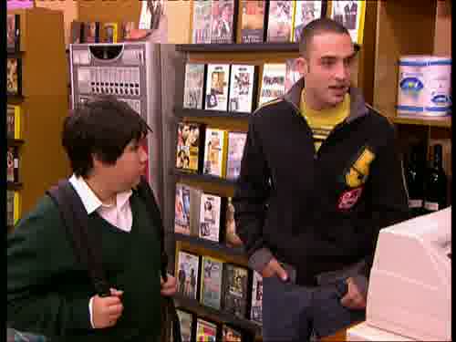 -Me apunto.
-¿No tienes colegio?
