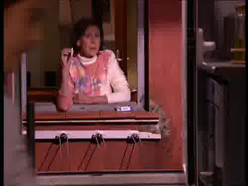 -Pues que sean tres.
-Hola. Señora, qué tal.