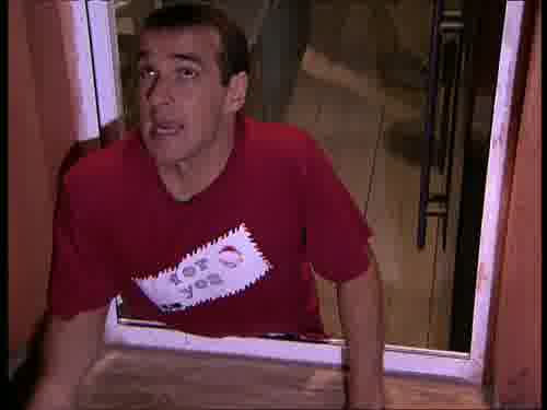 -Que aquí hay gente que trabaja.
-Eso no lo dirás por ti.