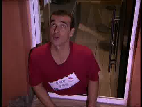-Los miembros del senado, a dormir,
que ya han salido los Lunnis.