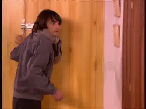 -No, es de Alicia
se ha hecho un esguince.
