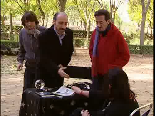 -Eres un hombre de éxito. Y no sólo
en lo profesional, tienes...