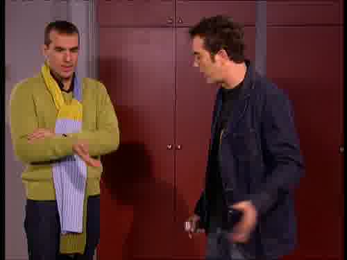 -Debería decírselo en privado.
-A la diez estoy aquí con ella.