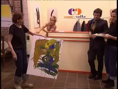 -No. Me han dicho que lo quite
porque les da mal rollo.