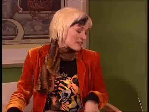 (Suena el timbre)
Es un personaje muy complejo.
