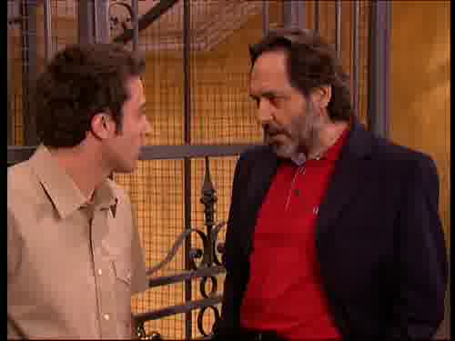 -¡Sí! Qué bien me cae tu mujer.
-No, Isabel no puede irse...