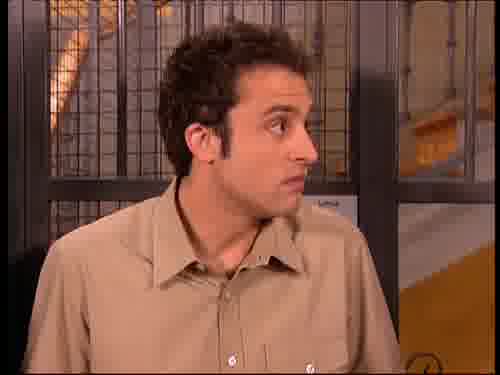 -Voy a tirar esto.
-¿No te lo has comido?