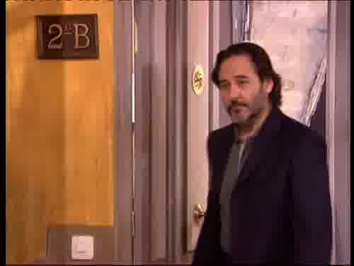 -Sí, pero el banco de la tuya
está más cerca.