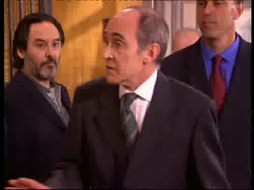 -No sé de qué va esto,
pero mi tiempo vale dinero.