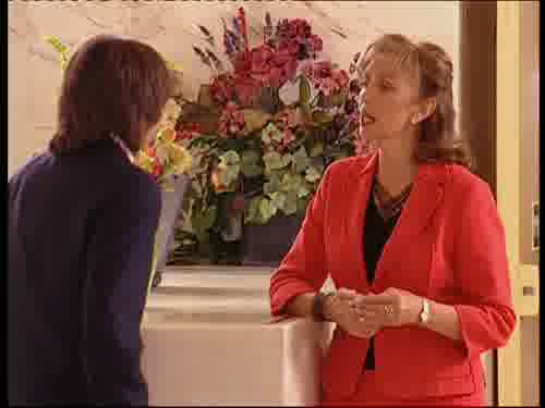 -Ah... bueno, no se lo tenga
en cuenta, es que es sonámbulo;