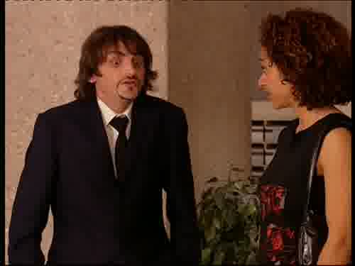 -¿Qué pasa? ¿Has tenido problemas?
-Tonterías, que son muy finos.