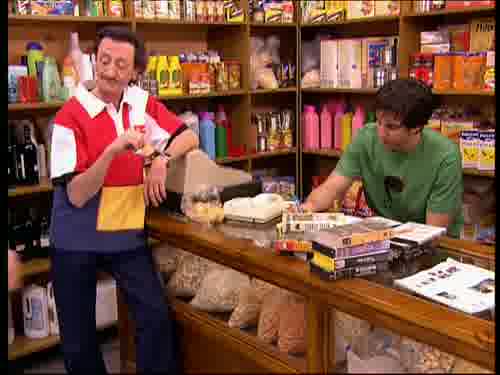 -No, me viene mal, estoy hablando
con don Mariano.