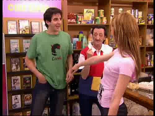 -Ten cuidado que vas con mucha tía,
mastica bien que te atragantas.