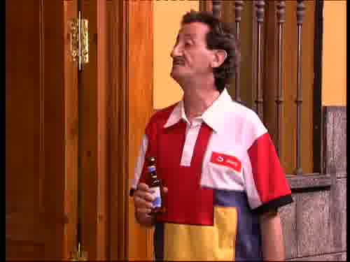 -¡Ésta es mía!
-¡La está rompiendo!