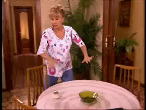 Me estás ofendiendo..."
-¿Qué hacéis aún sin arreglar?