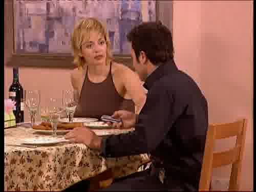 Me voy corriendo.
-¡Espera, Roberto, voy contigo!