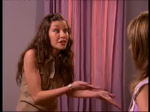 -¡Vete!
-Seguimos siendo amigas, ¿no?