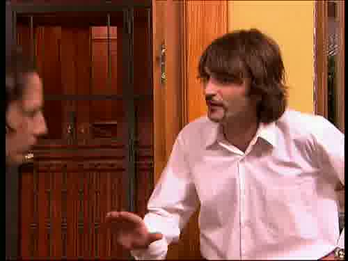 -Emilio, no dramatices.
Ya encontrarás algo.