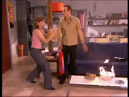 -Quita.
-Déjalo, si ya se ha quemado.