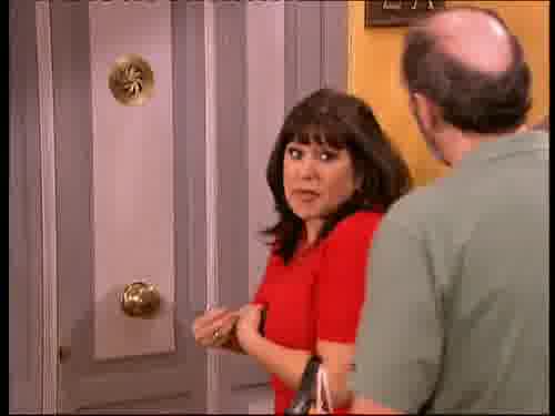-A lo mejor le hablamos poco.
Afirman que es bueno hablarle.