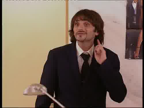 -Perdone, pero yo no estoy operada.
-Ni ésta tampoco.