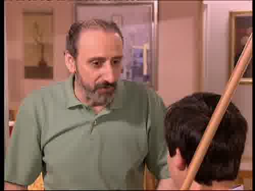 -No importa. Yo lo entiendo,
estáis en una edad difícil.